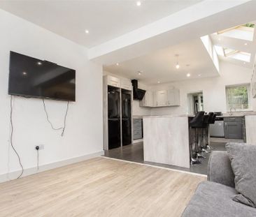 7 bedroom house to rent - Photo 1