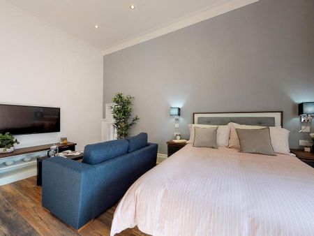 Studio to rent - Photo 3