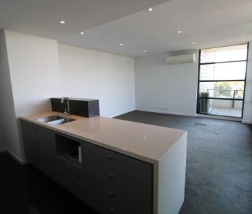 “GREAT SIZED 2 BEDROOM 2 BATHROOM APARTMENT” - Photo 4