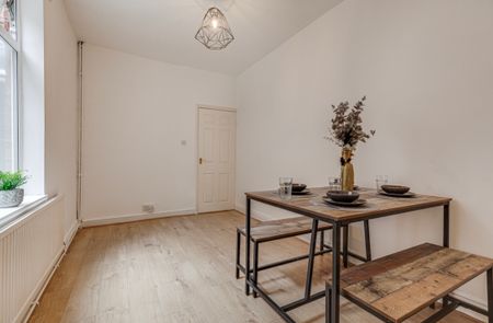 5 Bedroom House Close To Popular West End of Leicester Room four - Photo 4