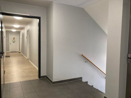 Moderne , seniorengerechte Wohnung mit Wohnberechtigungsschein - Foto 3