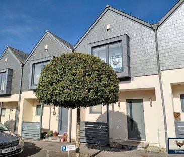 2 bedroom terraced house to rent - Photo 2