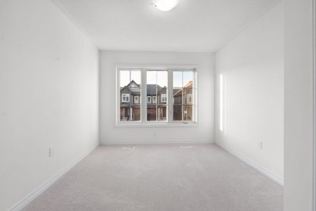 For Lease - 48 Brown Street, Erin, Ontario - Photo 4