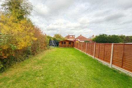 4 bedroom House To Let Total Size: 1497 SQ FT - Photo 3