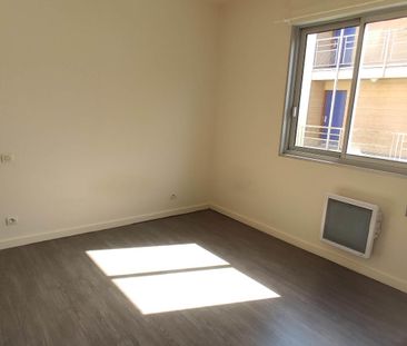 Location Appartement 2 pièces 27m² POITIERS 86000 - Photo 4