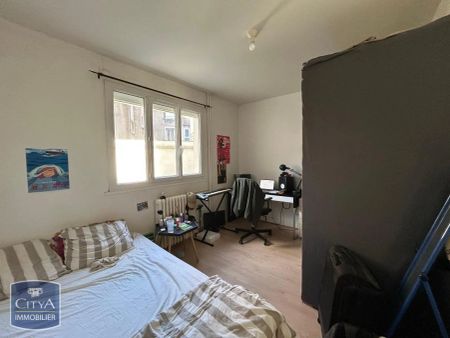 Appartement à louer 4 pièces 75.45m² - Photo 2