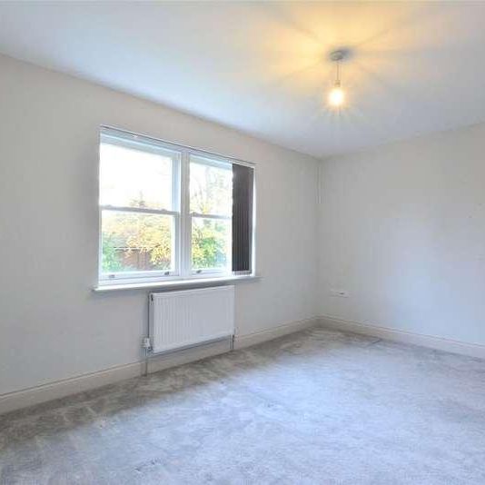 Riefield Road, London, SE9 - Photo 1