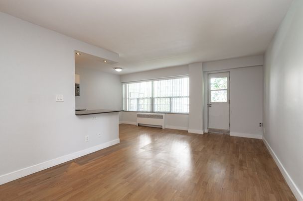 99 Tyndall Avenue - Photo 1