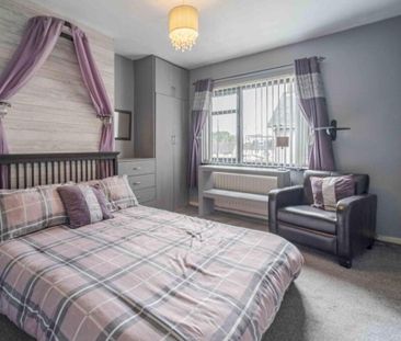 13 Wilson Street, Lisburn, BT27 4XZ - Photo 4