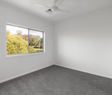 Modern Three Bedroom Townhouse - Photo 1