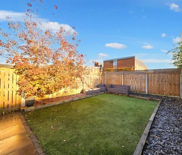 3 bedroom end of terrace house to rent - Photo 6