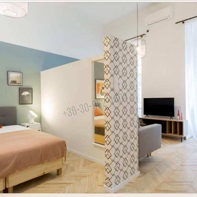 Kiadó felújított lakás - Budapest VI. kerület - Fotó 1