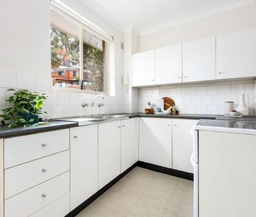 59 Lower Bent Street, Neutral Bay NSW 2089 - Apartment For Rent | D... - Photo 1