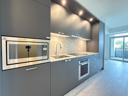 For Lease - 259 The Kingsway N/A Unit# 411, Toronto, Ontario - Photo 4