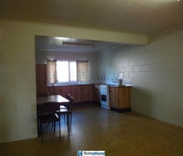 TWO BEDROOM UNIT CLOSE TO CENTRAL ATHERTON - Photo 4