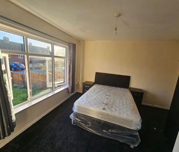 Room in a Shared Flat, Croftdown Road, NW5 - Photo 4