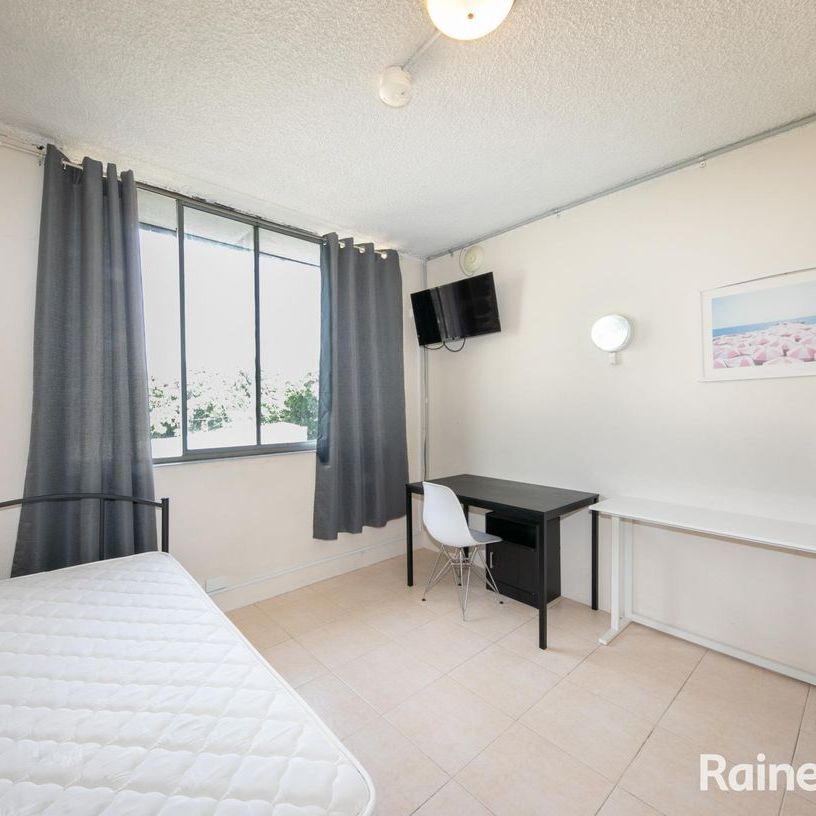 Studio in a Prime Kingslodge Location - Photo 1