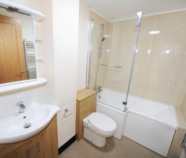 2 bedroom apartment to rent - Photo 6