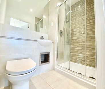 3 bedroom apartment to rent - Photo 6