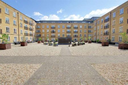 Ovaltine Court, Kings Langley, WD4 - Photo 5