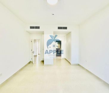 Specious 4BR Townhouse with Majlis Room in kaya - Photo 4