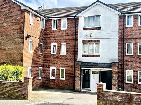 Wesley Court, Mountain Street, Worsley, M28 - Photo 5