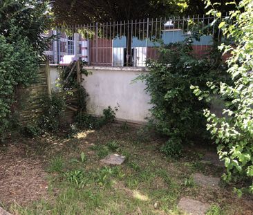 MAISON AVEC JARDINET ET PARKING - Photo 3