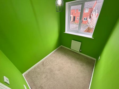 Lower Lodge Avenue, Rugby - Photo 4