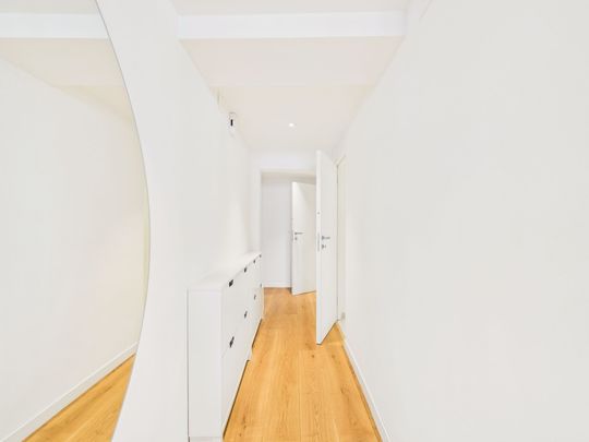 Duplex lumineux et rénové avec vue sur le lac dans la région de Nyon - Photo 1