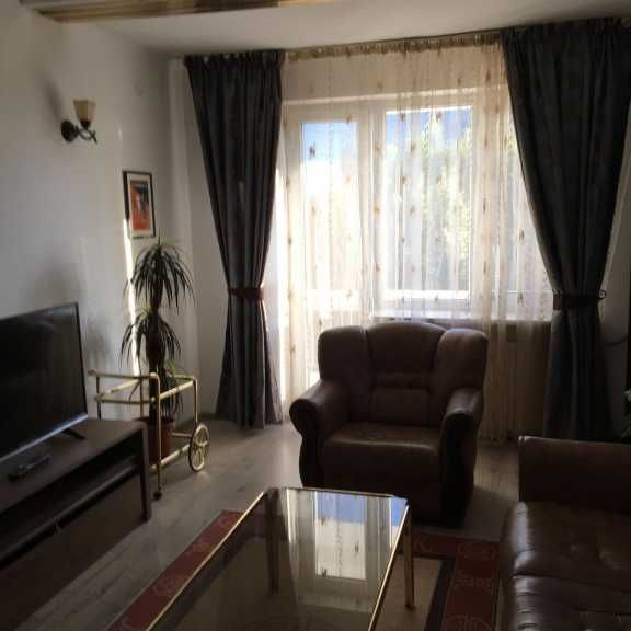 Apartament de inchiriat in Craiova, Dolj, Ultracentral, Mercur - Photo 1