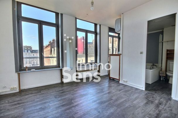 Location appartement - Lille Centre - Photo 1