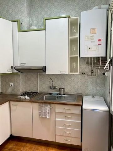 Calle de Málaga, Madrid, Community of Madrid 28003 - Photo 3