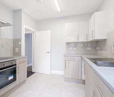 1 Bed Flat, Evesham Road, E15 - Photo 5