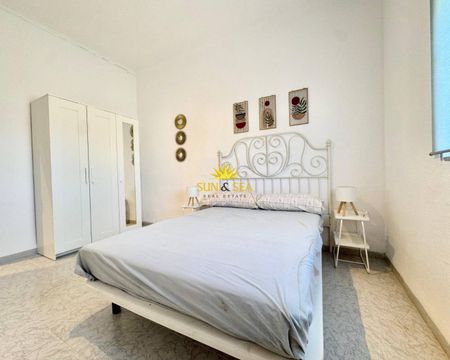 FOUR-BEDROOM APARTMENT – CARTAGENA - Foto 2