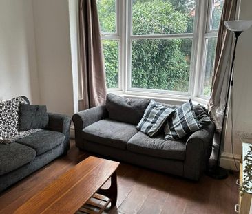 8 bedroom house to rent - Photo 2