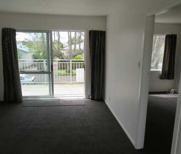 Upstairs flat in quiet block of eight. - Photo 2