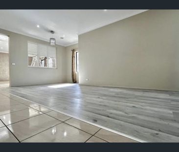 Spacious Four-Bedroom Family Home in a Convenient Epping Location - Photo 2