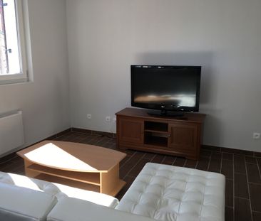 Location Appartement 2 pièces 35m² - Photo 4