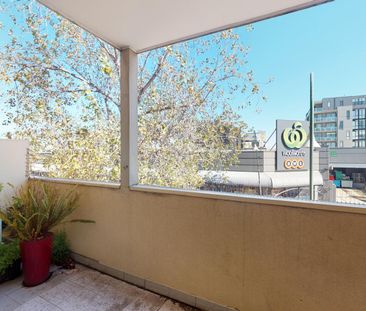 Live in the heart of Moonee Ponds - Photo 5