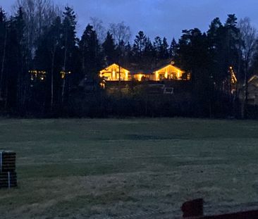 Bondvägen, Vendelsö - Foto 1