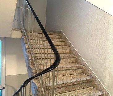 Sanierte 3-Zimmer-Whg. mit Balkon // Herzog-Friedrich-Straße/ Ecke ... - Photo 2