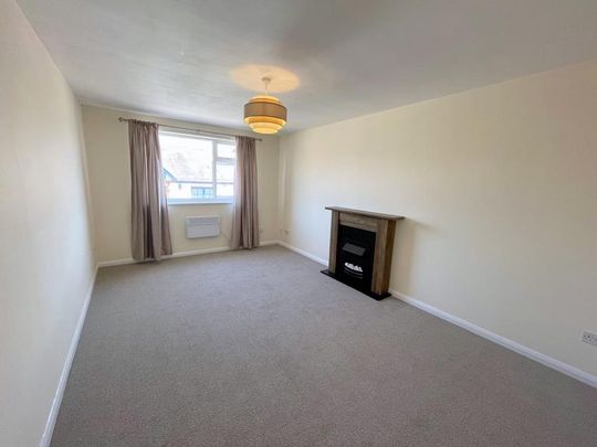 2 bedroom maisonette to rent - Photo 1