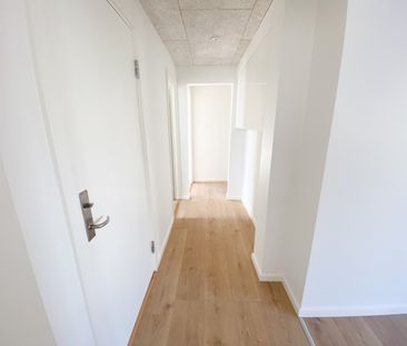 Stor og charmerende 4-værelses lejlighed i Vejgaard - Photo 4