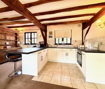 1 bedroom barn conversion to rent - Photo 6