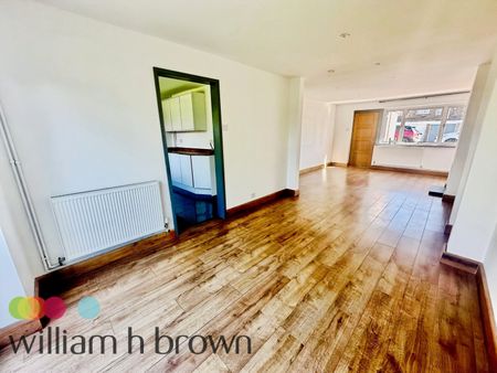 Vaughan Close, Braintree, Rayne - Photo 3