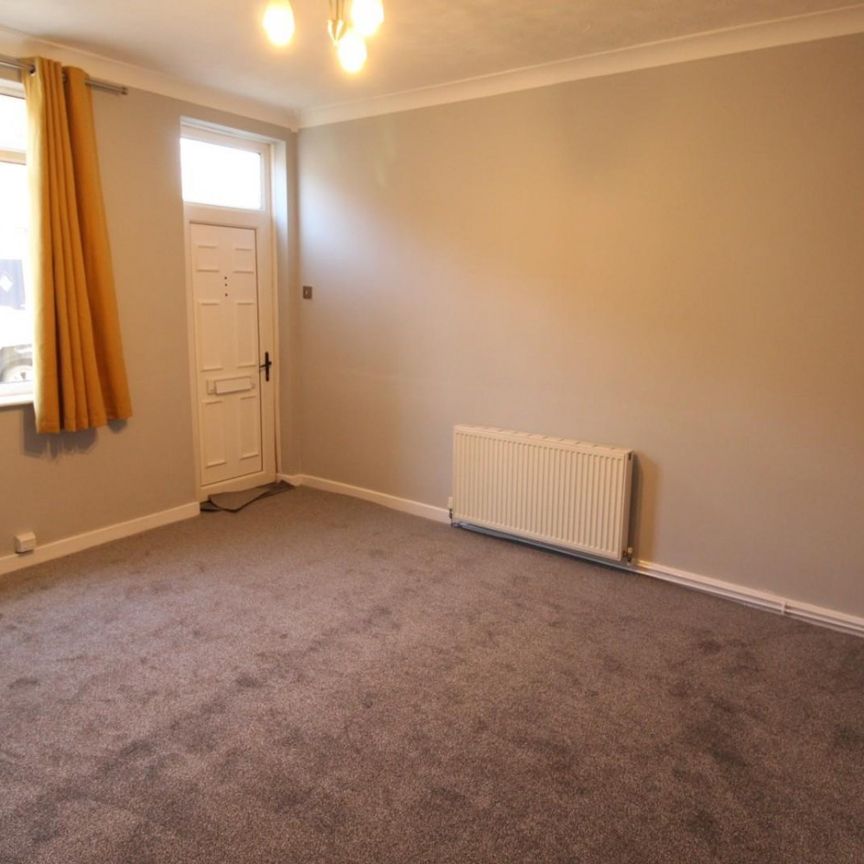 2 bedroom House To Let - Photo 1