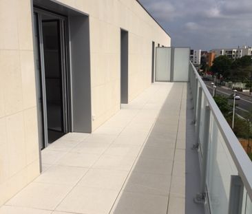 Location Appartement 3 pièces 67m² - Photo 3