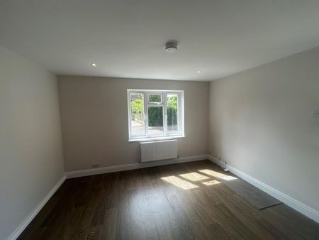 1 bedroom terraced house to rent - Photo 3