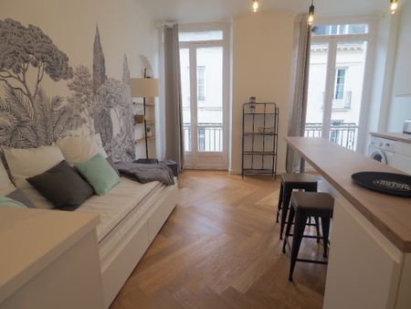 Location Appartement 1 pièce 23m² - Photo 4