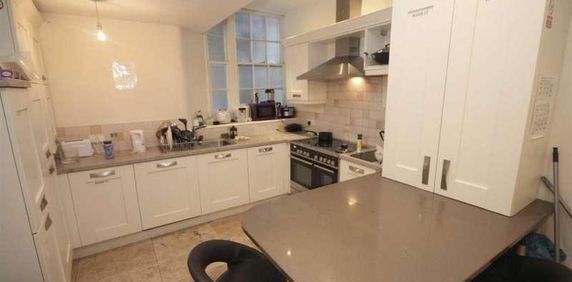 Old Elvet, Durham, DH1 - Photo 2